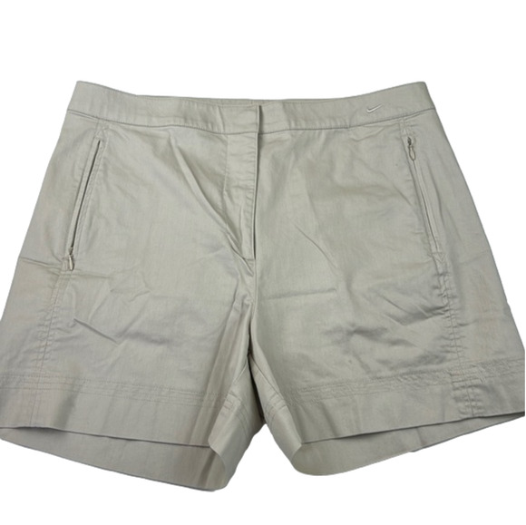 Nike Golf Dri-Fit Beige Athletic Shorts - Picture 1 of 10